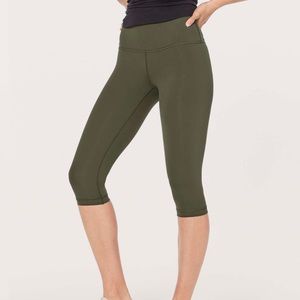 Lululemon Wunder Under High Rise 17” New with tags